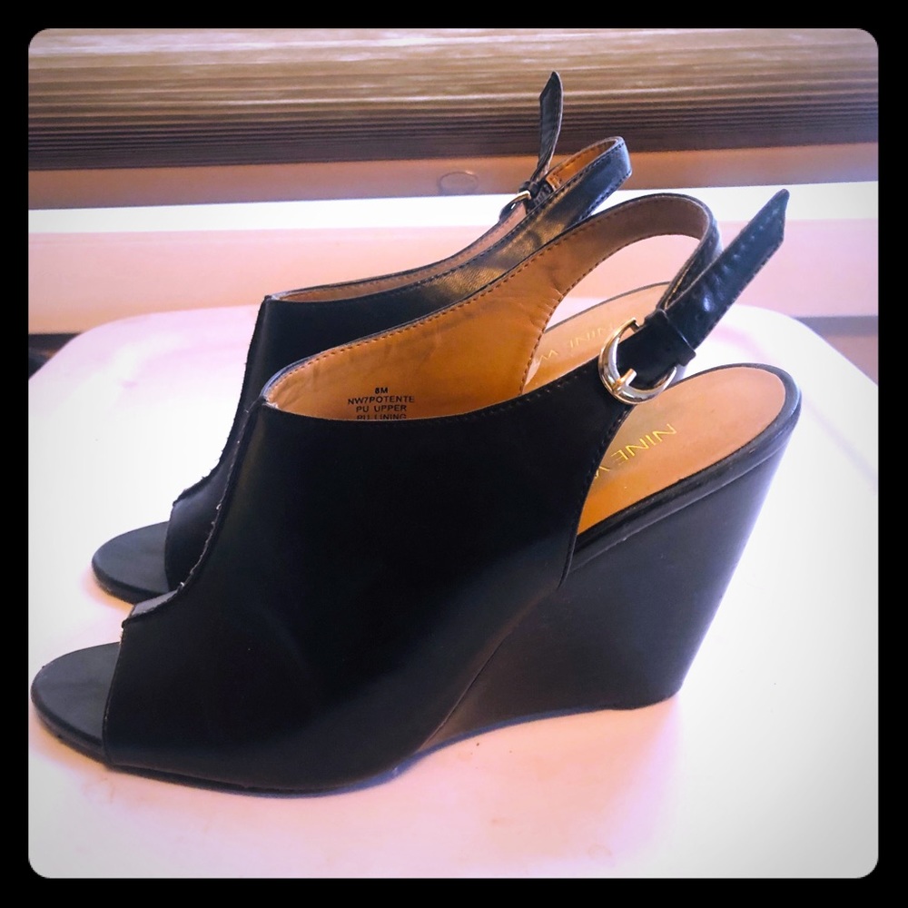 Nine West Leather wedges size 8